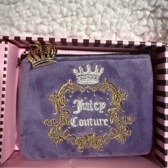 NWT Juicy Couture Heritage Pouch Set in Purple - Picture 3 of 5